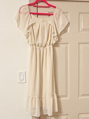 Monteau ruffle Dress sz M